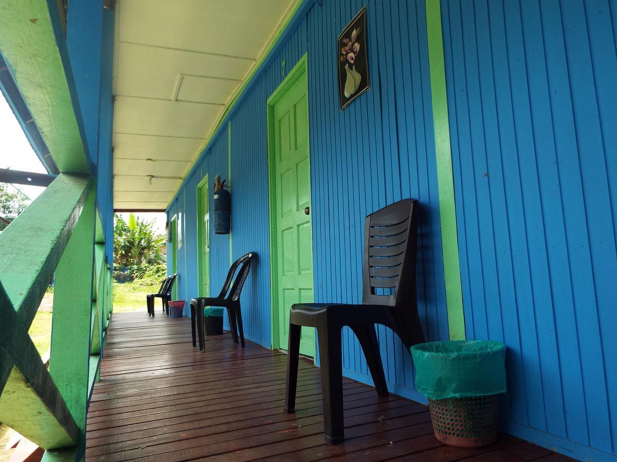 Mahseer Chalet Villa Куала Тахан Екстериор снимка