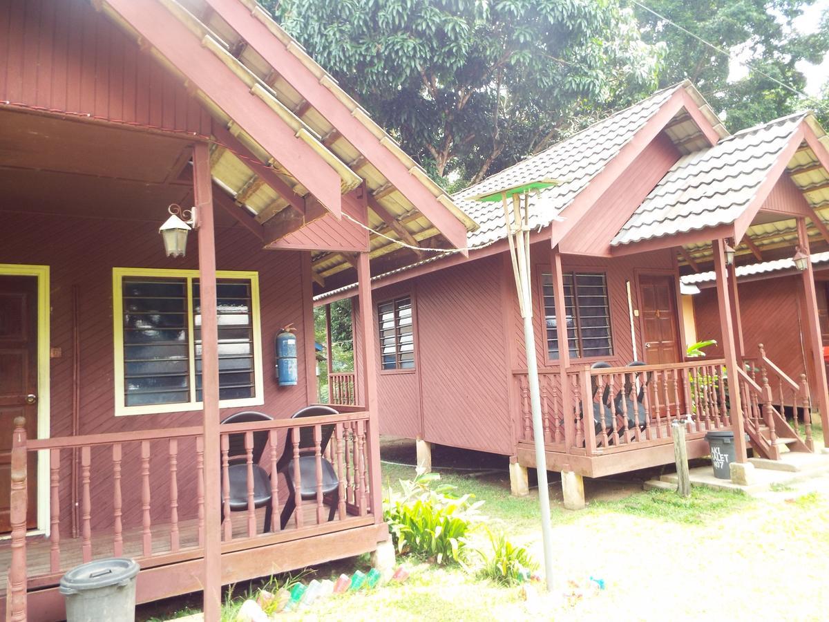 Mahseer Chalet Villa Куала Тахан Екстериор снимка